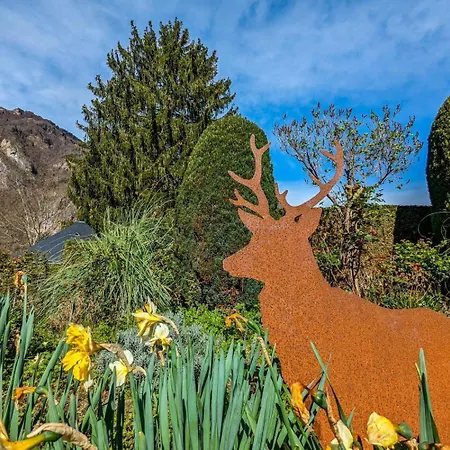 Semesterbostad Les Jonquilles Et Les Narcisses Cier-de-Luchon